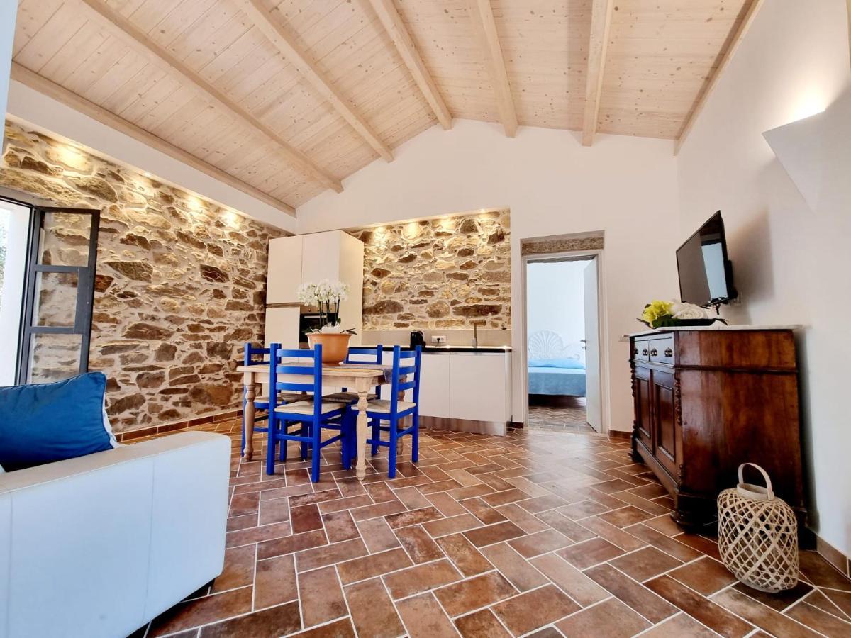 Stazzo San Teodoro La Quercia Piscina Condivisa Apartment Exterior foto