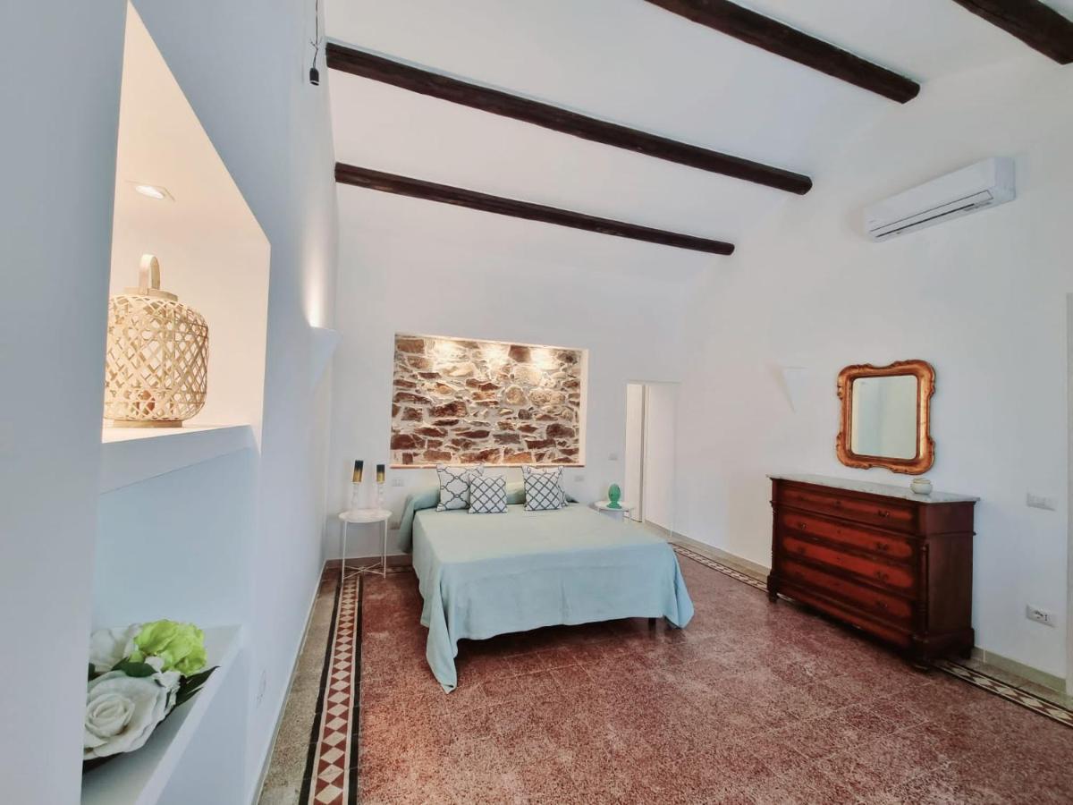 Stazzo San Teodoro La Quercia Piscina Condivisa Apartment Exterior foto